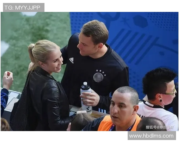 足球明星亲吻女记者引发热议背后故事揭秘