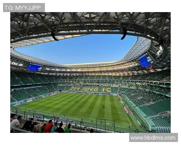 带丹的足球明星们如何在绿茵场上演绎激情与梦想的传奇故事