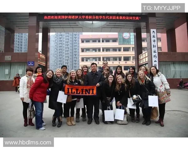 足球明星太太团的风采与魅力揭秘她们背后的故事与时尚生活