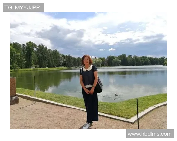 俄罗斯前足球明星的传奇人生与退役后的新挑战